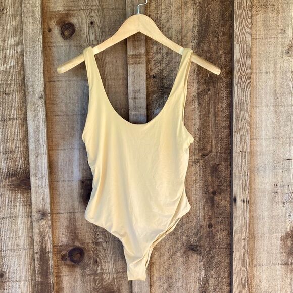 Dippin’ Daisy Swimwear Scoop-neck High-cut One Piece Swimsuit- Apricot/nude - Picture 1 of 13
